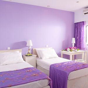 Primavera Beach Hotel Studios & Apartments